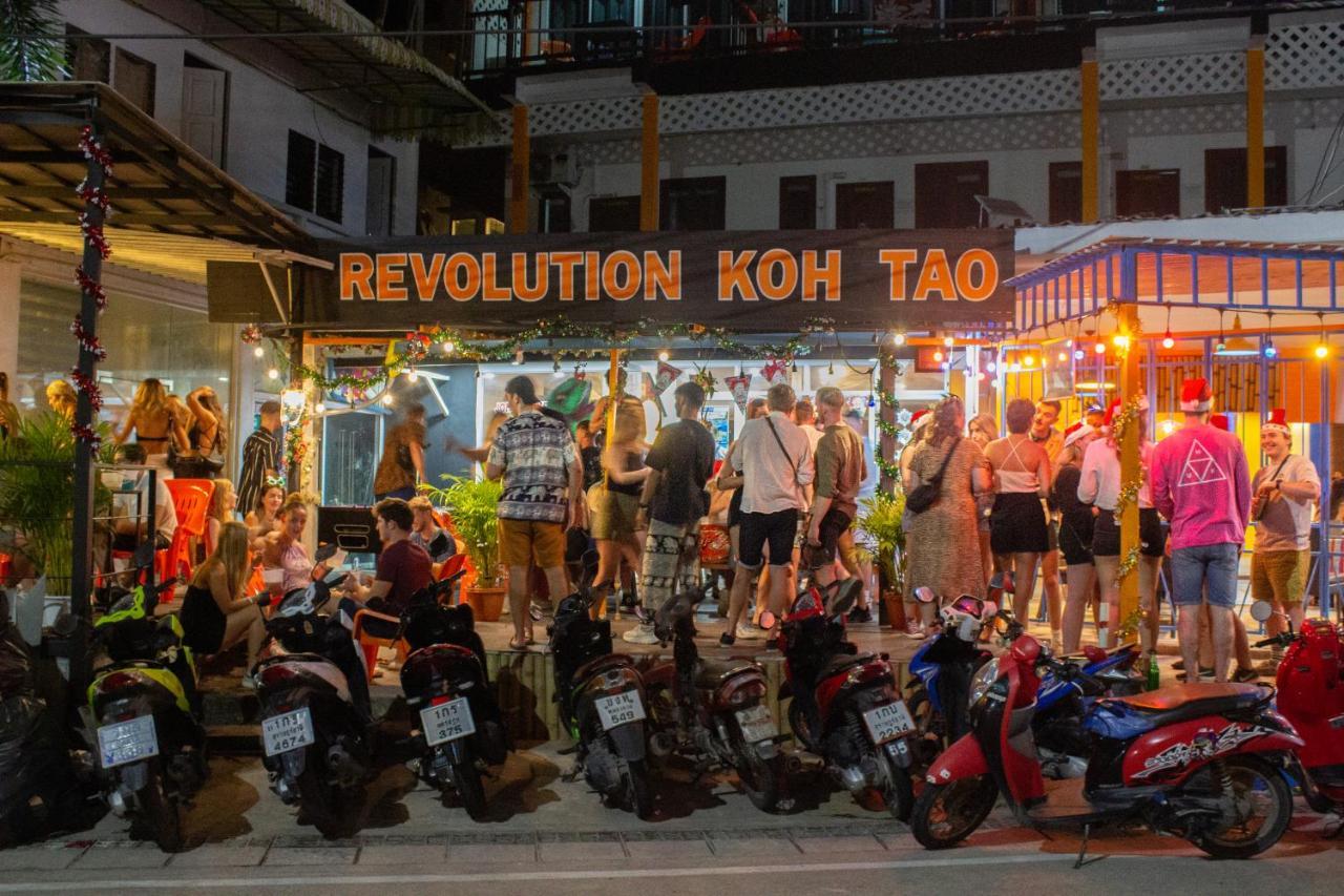 Revolution Koh Tao 호스텔 외부 사진