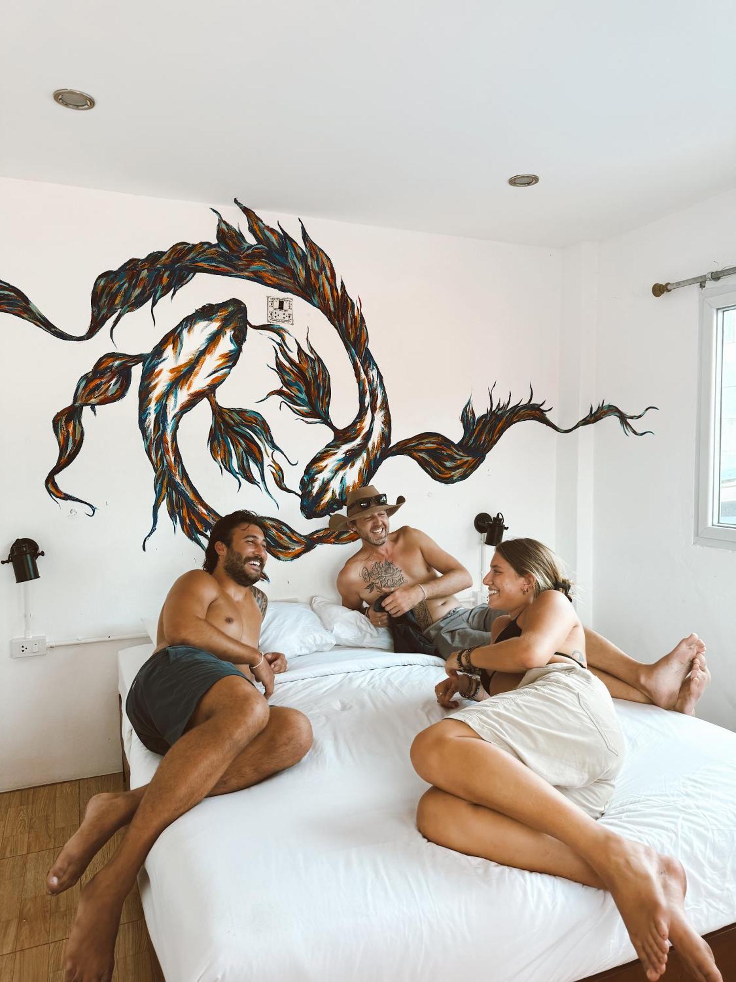 Revolution Koh Tao 호스텔 외부 사진